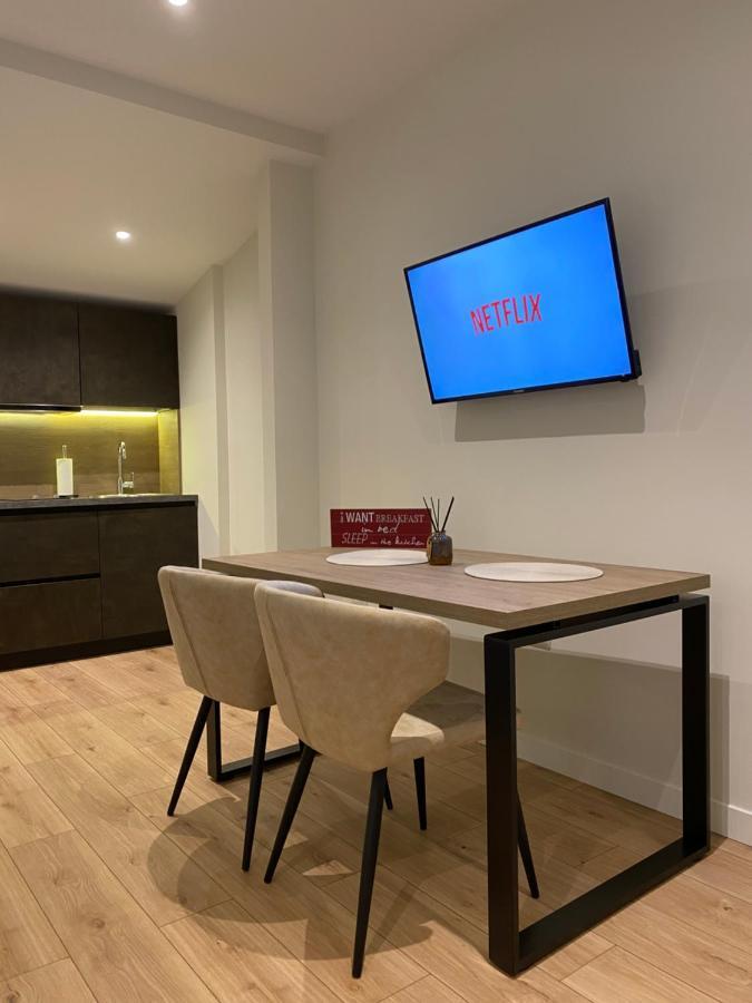 Living Studio Apartments Tirana Buitenkant foto