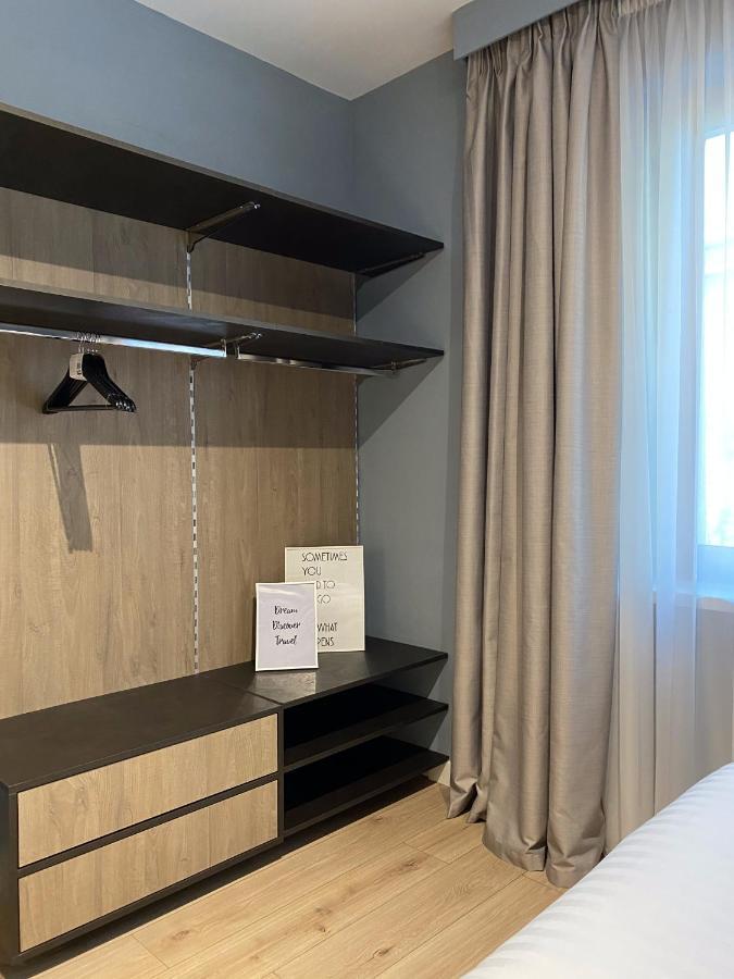 Living Studio Apartments Tirana Buitenkant foto