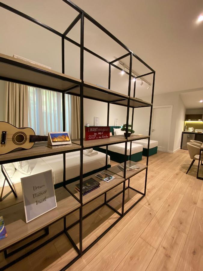 Living Studio Apartments Tirana Buitenkant foto