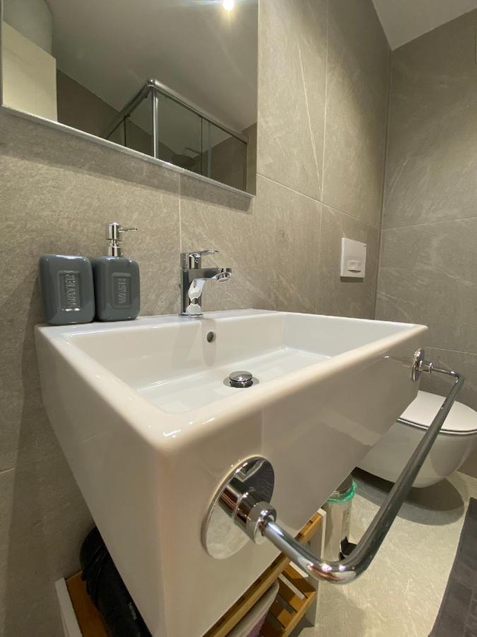 Living Studio Apartments Tirana Buitenkant foto