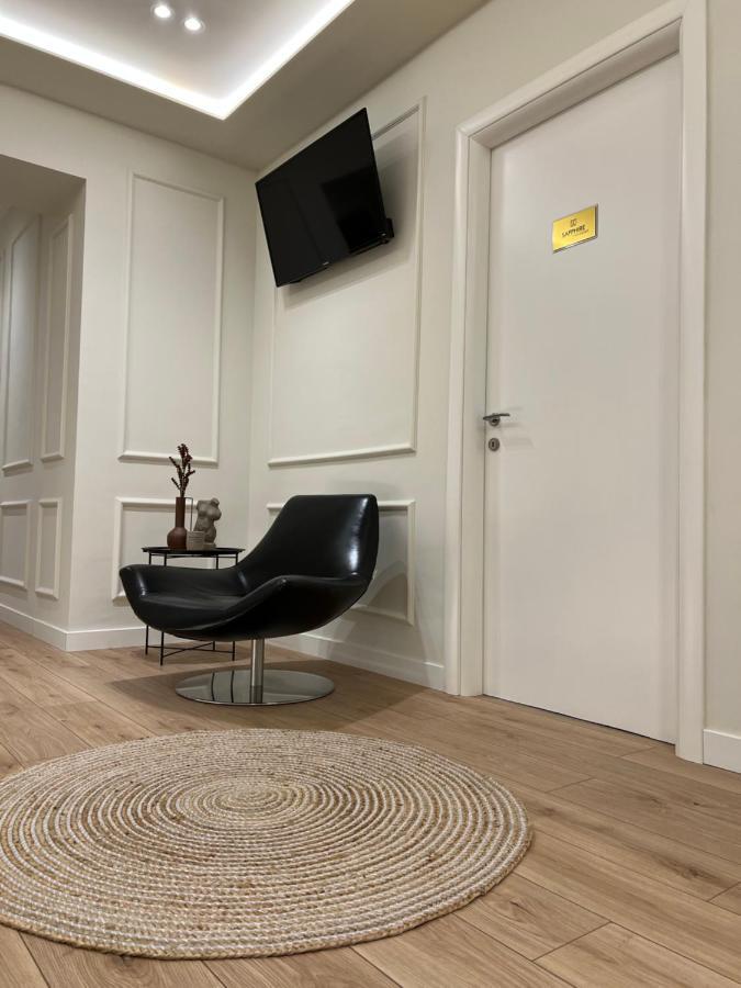 Living Studio Apartments Tirana Buitenkant foto