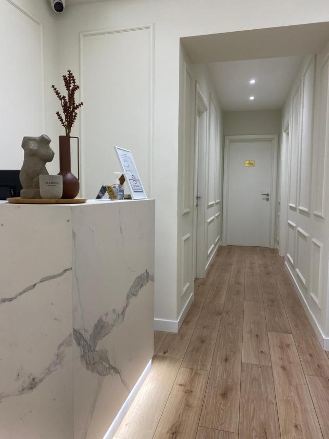 Living Studio Apartments Tirana Buitenkant foto